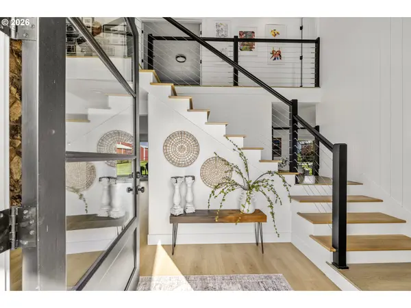 32320 S NEEDY RD, Canby, OR 97013