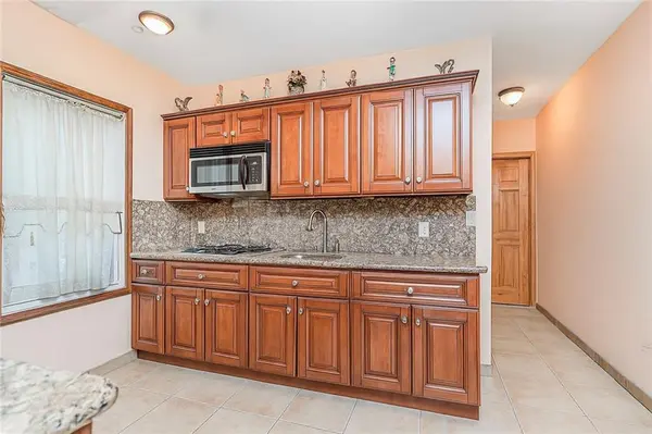 1475 West 9th ST, Brooklyn, NY 11204