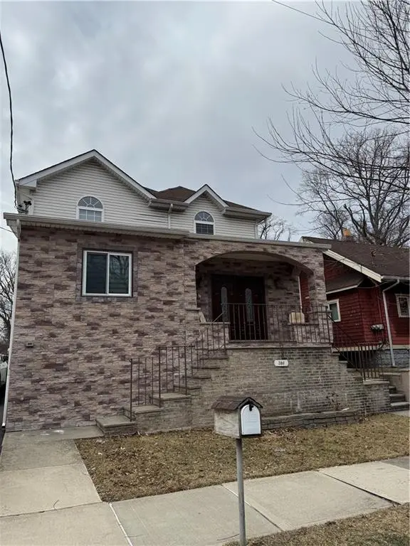 386 Page AVE, Staten  Island, NY 10307