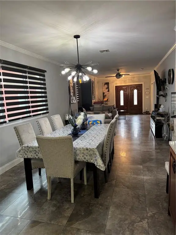 386 Page AVE, Staten  Island, NY 10307