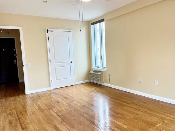 2943 Brighton 4th ST #2D, Brooklyn, NY 11235