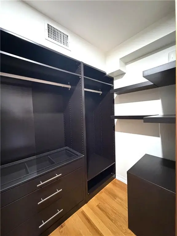 63 Brighton 2nd PL #4B, Brooklyn, NY 11235