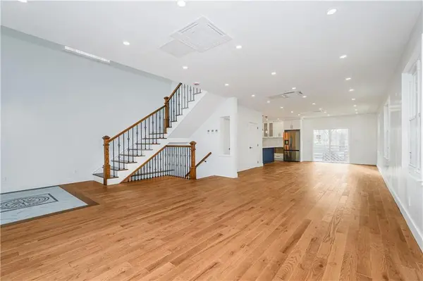 32 Remsen ST, Staten  Island, NY 10304