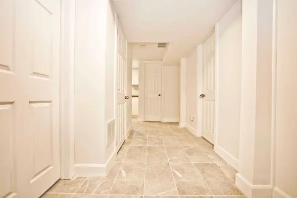 40 Greylawn CRES, Toronto E04, ON M1R 2V6