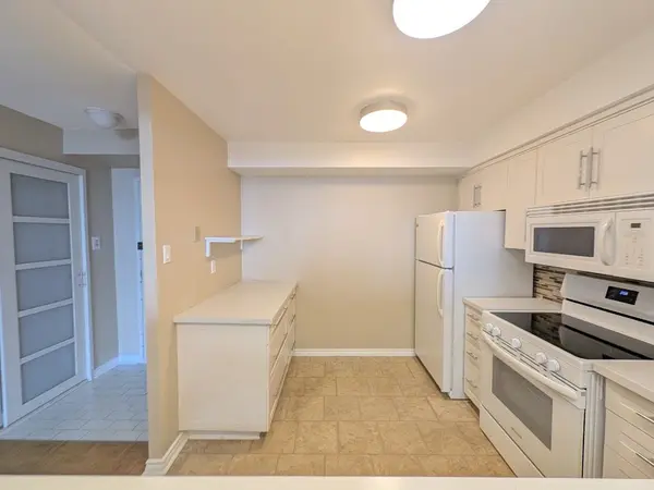 3845 Lake Shore BLVD W #1510, Toronto W06, ON M8W 4Y3