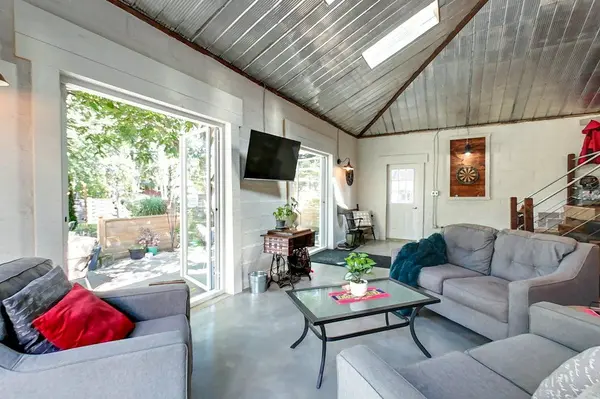 138 Bruce ST S, Blue Mountains, ON N0H 2P0