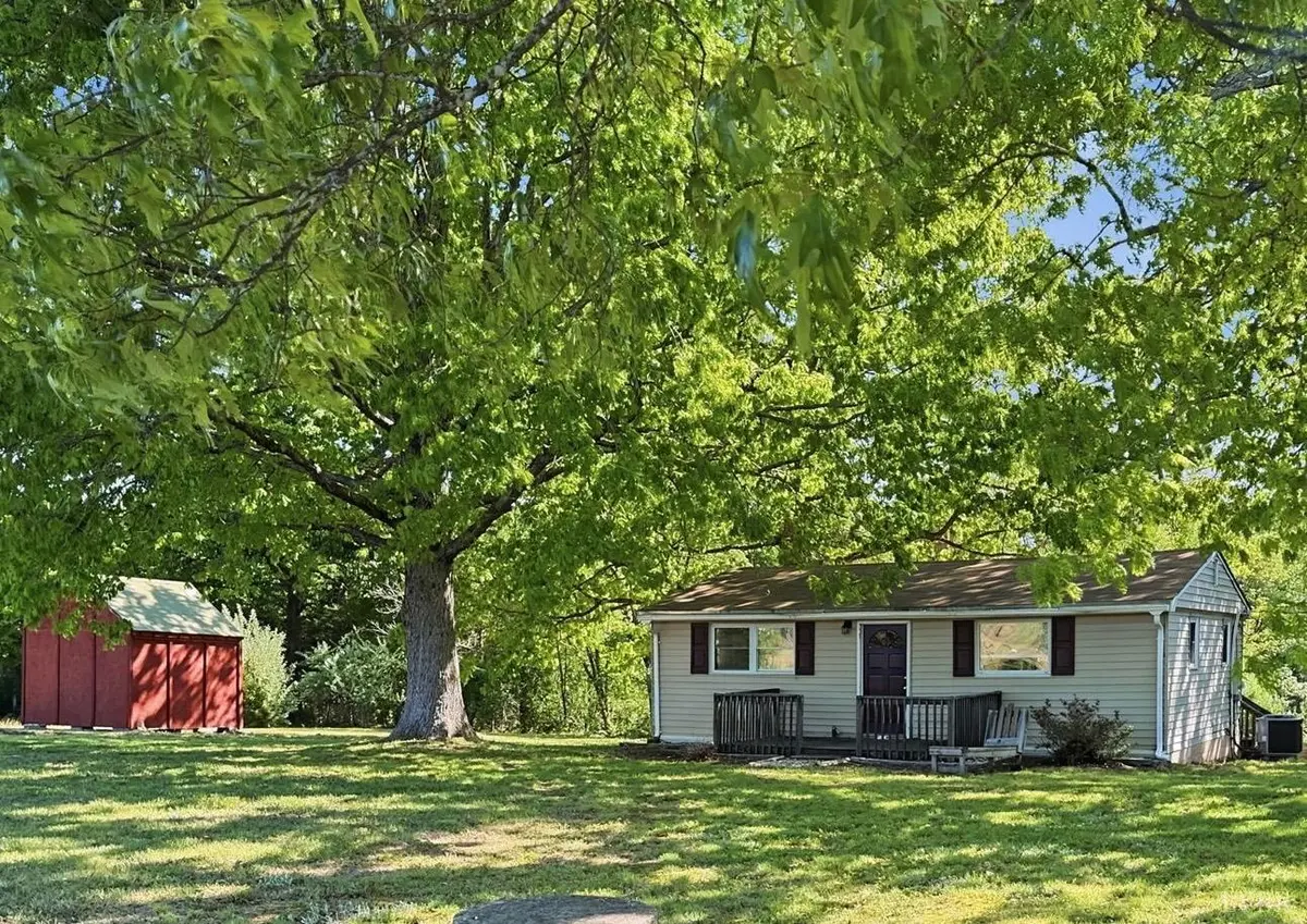 10368 Spring Mill RD, Concord, VA 24538