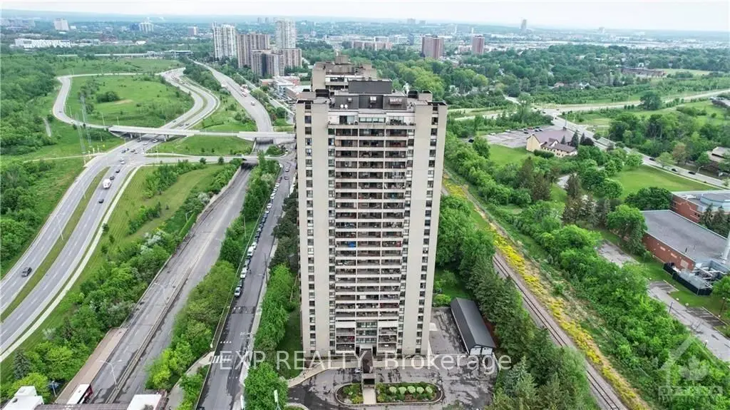 1785 Frobisher LN #906, Alta Vista And Area, ON K1G 3T7