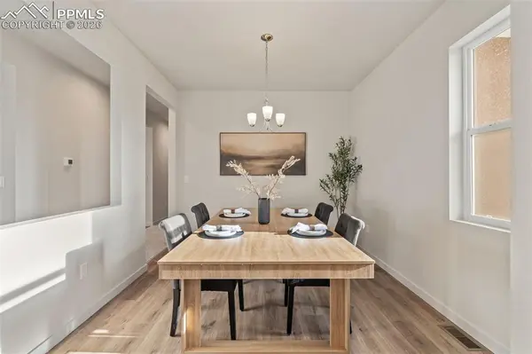 1438 N Moonbeam DR, Pueblo, CO 81007