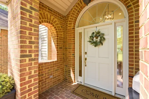 105 Fox Meadows DR, Lynchburg, VA 24503