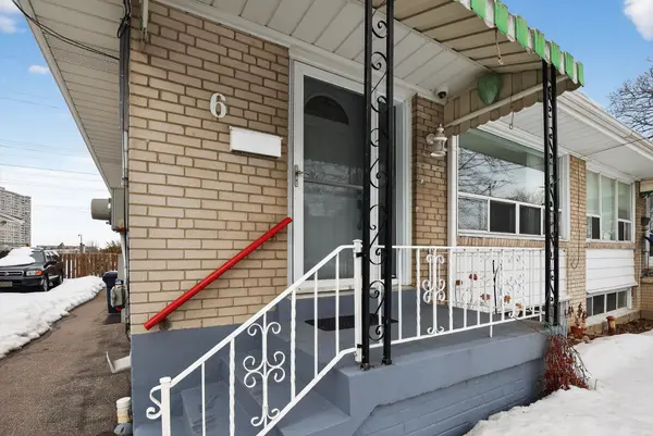 6 Ailsa Craig CT, Toronto C07, ON M2R 2B8