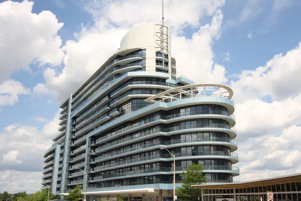 2885 Bayview AVE #1028, Toronto C15, ON M2K 0A3