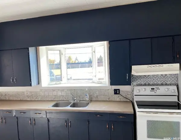 202 1st AVENUE NW, Preeceville, SK S0A 3B0