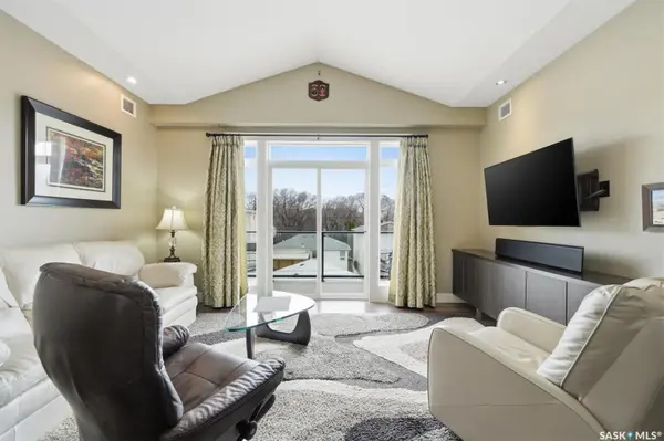 721 8th STREET E #308, Saskatoon, SK S7H 0R4