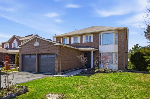 3 Balding CRES, Kanata, ON K2K 2L4