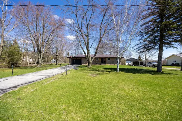 116 Beach RD, Kawartha Lakes, ON K0M 2C0