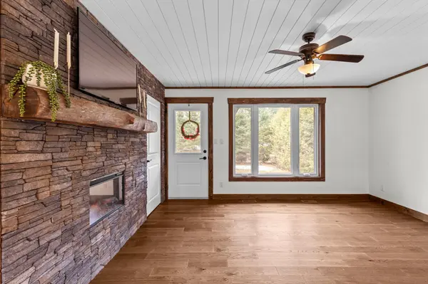 1401 North Shore RD, Algonquin Highlands, ON K0M 1S0