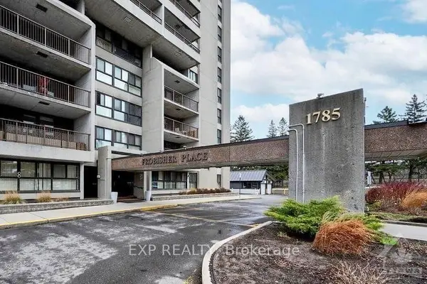 1785 Frobisher LN #906, Alta Vista And Area, ON K1G 3T7