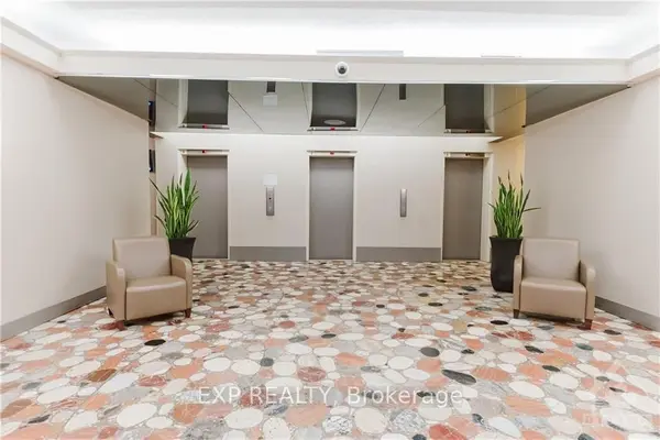 1785 Frobisher LN #906, Alta Vista And Area, ON K1G 3T7