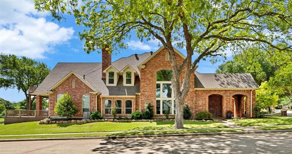 1332 Lakewood Drive, Mckinney, TX 75072