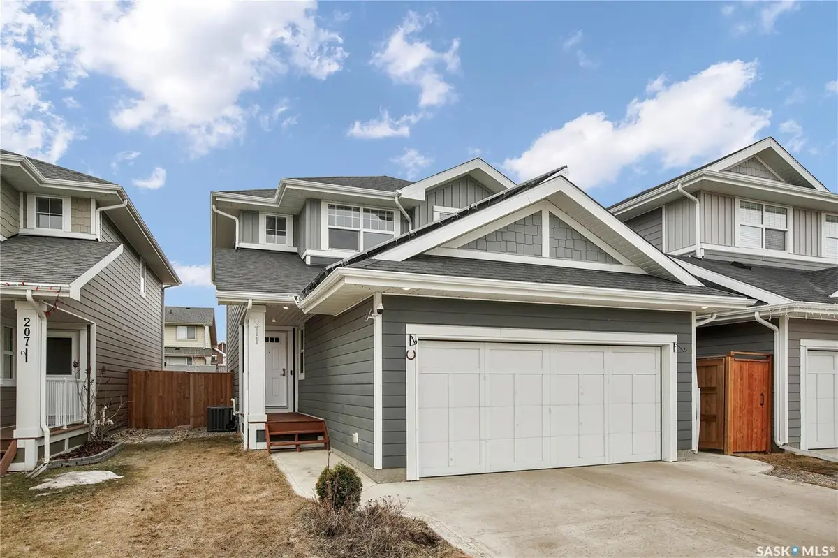 211 Stilling UNION, Saskatoon, SK S7V 0V3