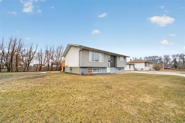 491 NOTRE DAME Bay, Ile Des Chenes, MB R0A 0T0