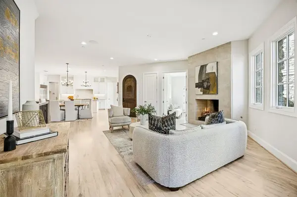 10 Comillas Drive, Westlake, TX 76262