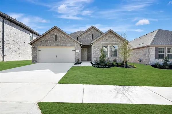 764 Grand Dale Drive, Lavon, TX 75166