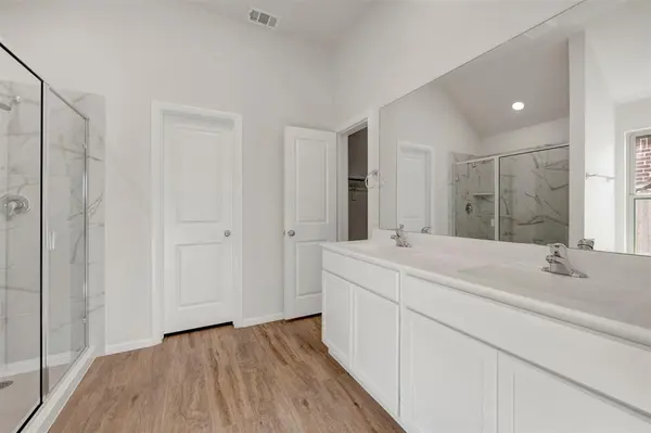 755 Hidden Feather Drive, Lavon, TX 75166