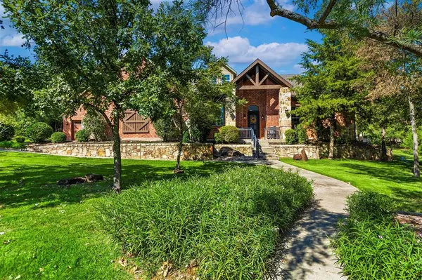 1900 Oak View Court, Cross Roads, TX 76227