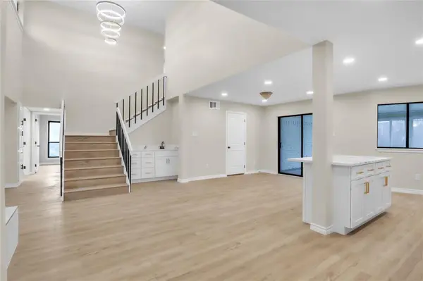 600 Flintridge Court, Irving, TX 75038