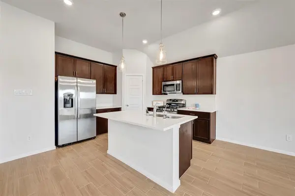 113 Rockwood Lane, Justin, TX 76247