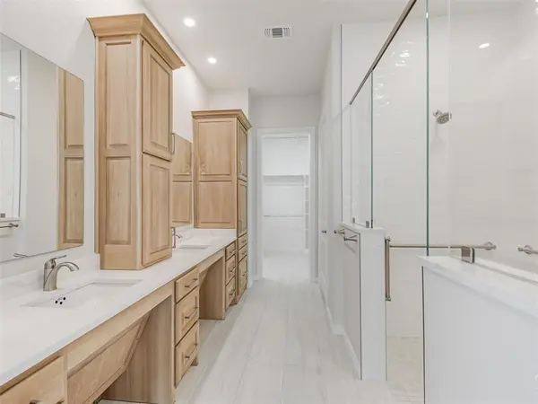 10912 Yorkshire Lane, Frisco, TX 75033