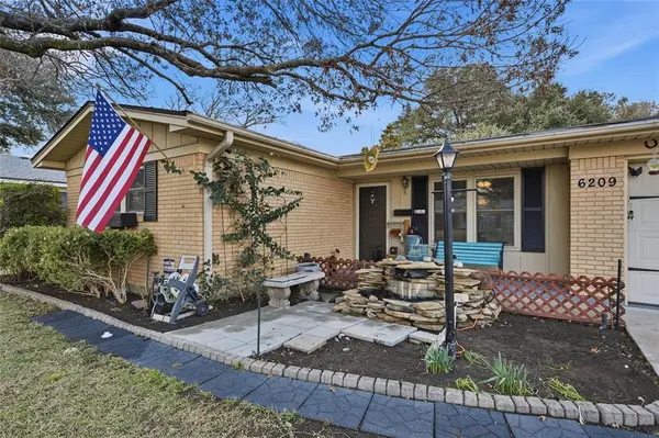 6209 May Drive, Waco, TX 76710