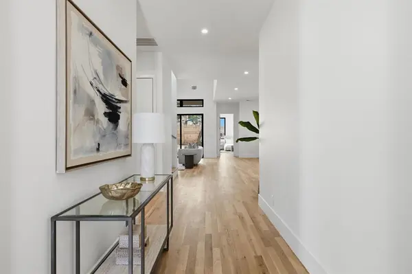 8806 Diceman Drive, Dallas, TX 75218