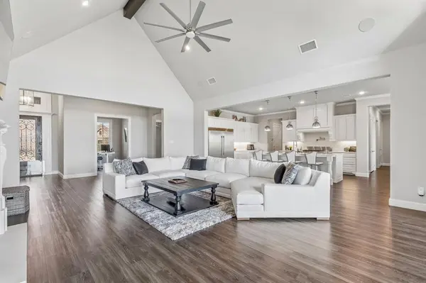 5925 Thurmond Sail Court, Fort Worth, TX 76179