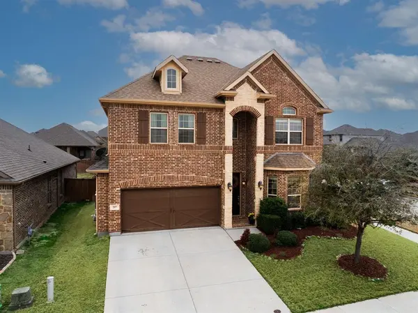 217 Mineral Point Drive, Aledo, TX 76008