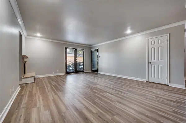 10201 Regal Oaks Drive #103, Dallas, TX 75230