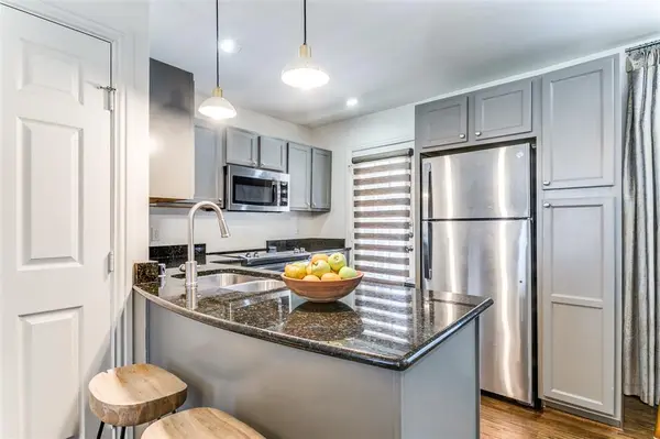 4727 Bradford Drive #4727B, Dallas, TX 75219