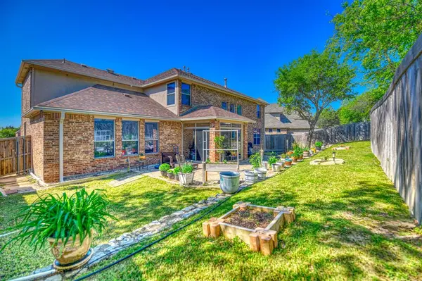 1129 Northlake Drive, Desoto, TX 75115