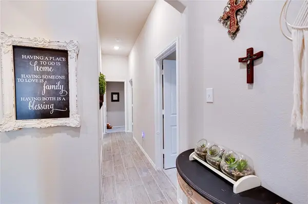 744 Sandy Chip Trail, Fort Worth, TX 76108