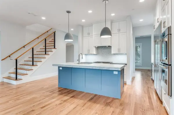 4652 Livingston Avenue, Highland Park, TX 75209