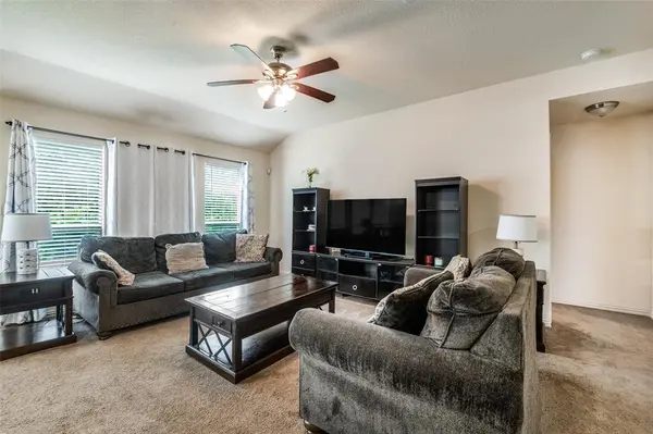 7813 Oak Garden Trail, Dallas, TX 75232