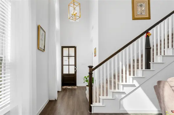 1520 Gelding Drive, Aubrey, TX 76227