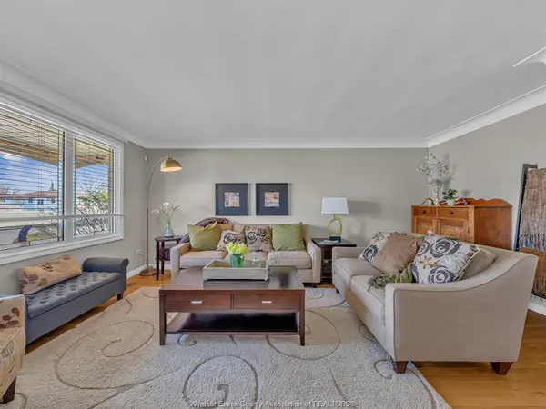 357 GAUTHIER, Tecumseh, ON N8N 2W3