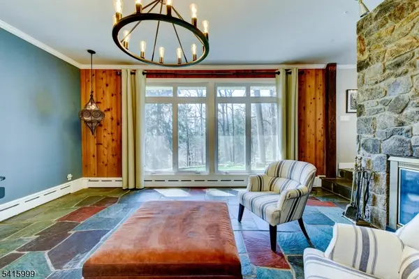 95A Dreahook Rd, Readington Twp., NJ 08833