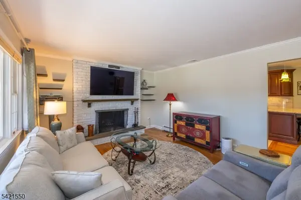 2 Upper High Crest Dr, West Milford Twp., NJ 07480