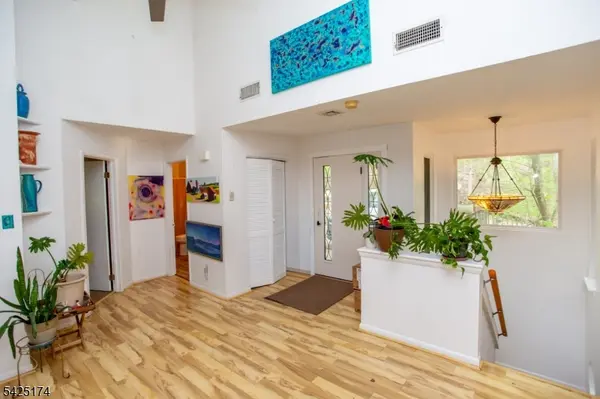 120 Swan Street, Lambertville City, NJ 08530