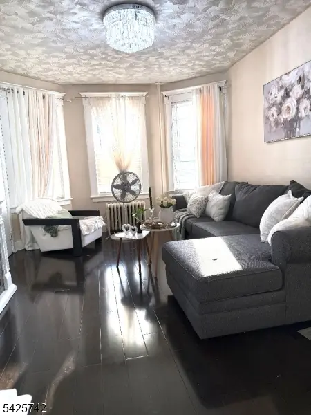 17 Quinn St, Paterson City, NJ 07501