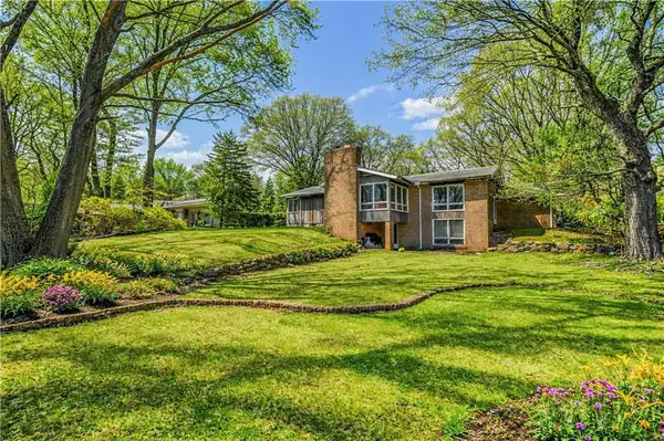 18 Emerson AVE, Staten  Island, NY 10301